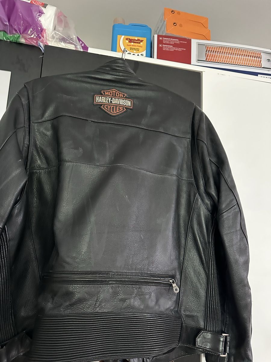 Harley-Davidson Jacken: Lederjacke Harley Davidson – Gebraucht aus Hergiswil von Puntacorda11 2