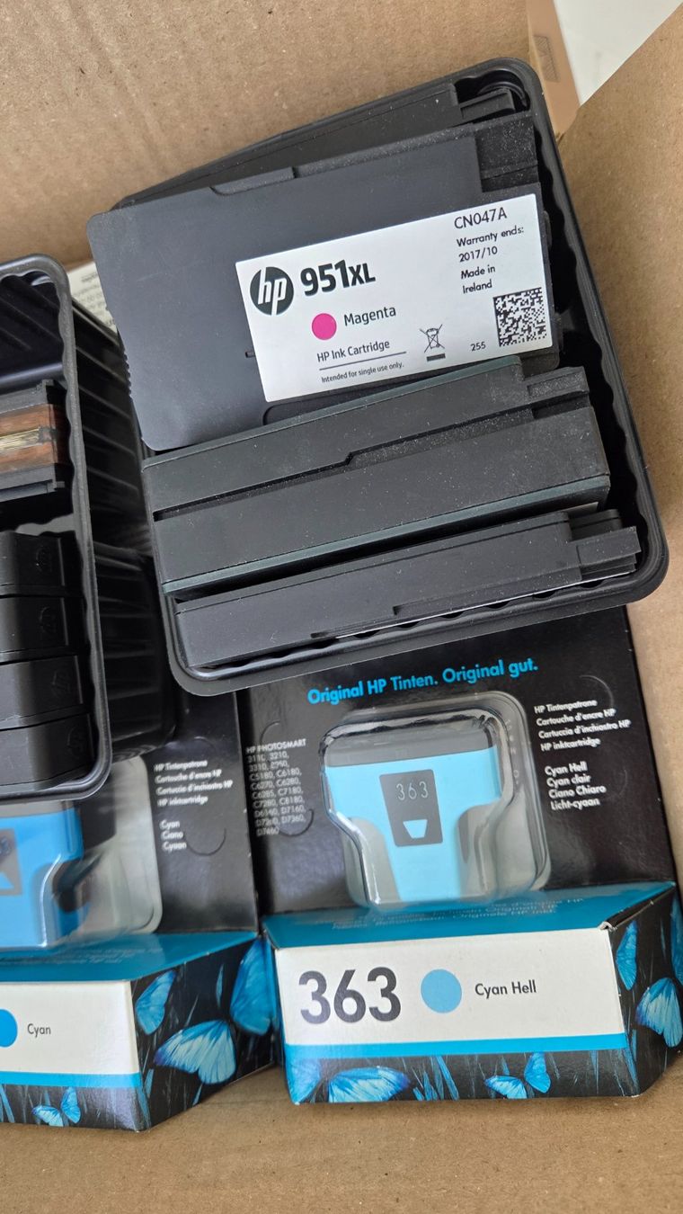 Cartucce per stampanti & toner: Druckerpatronen – Usato da Veltheim AG venduto da sixjet 4