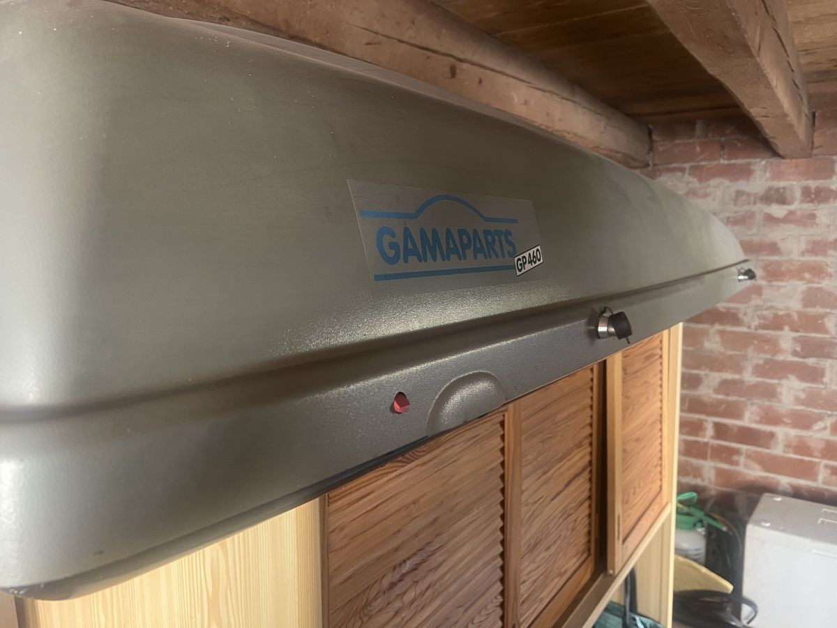 Gamaparts Dachboxen: Dachboxe gamaparts 460 – Gebraucht aus Wangen an der Aare von Gomesh119