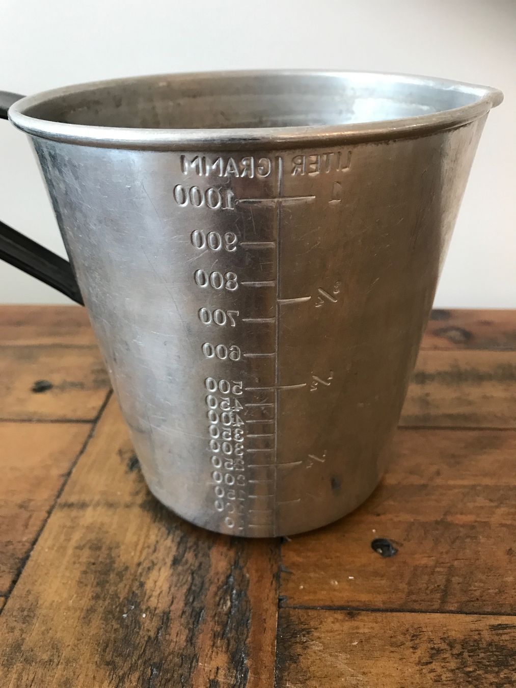 Pentole: Altes Mass Liter Aluminium – Usato da Rapperswil SG venduto da cosiba01 1