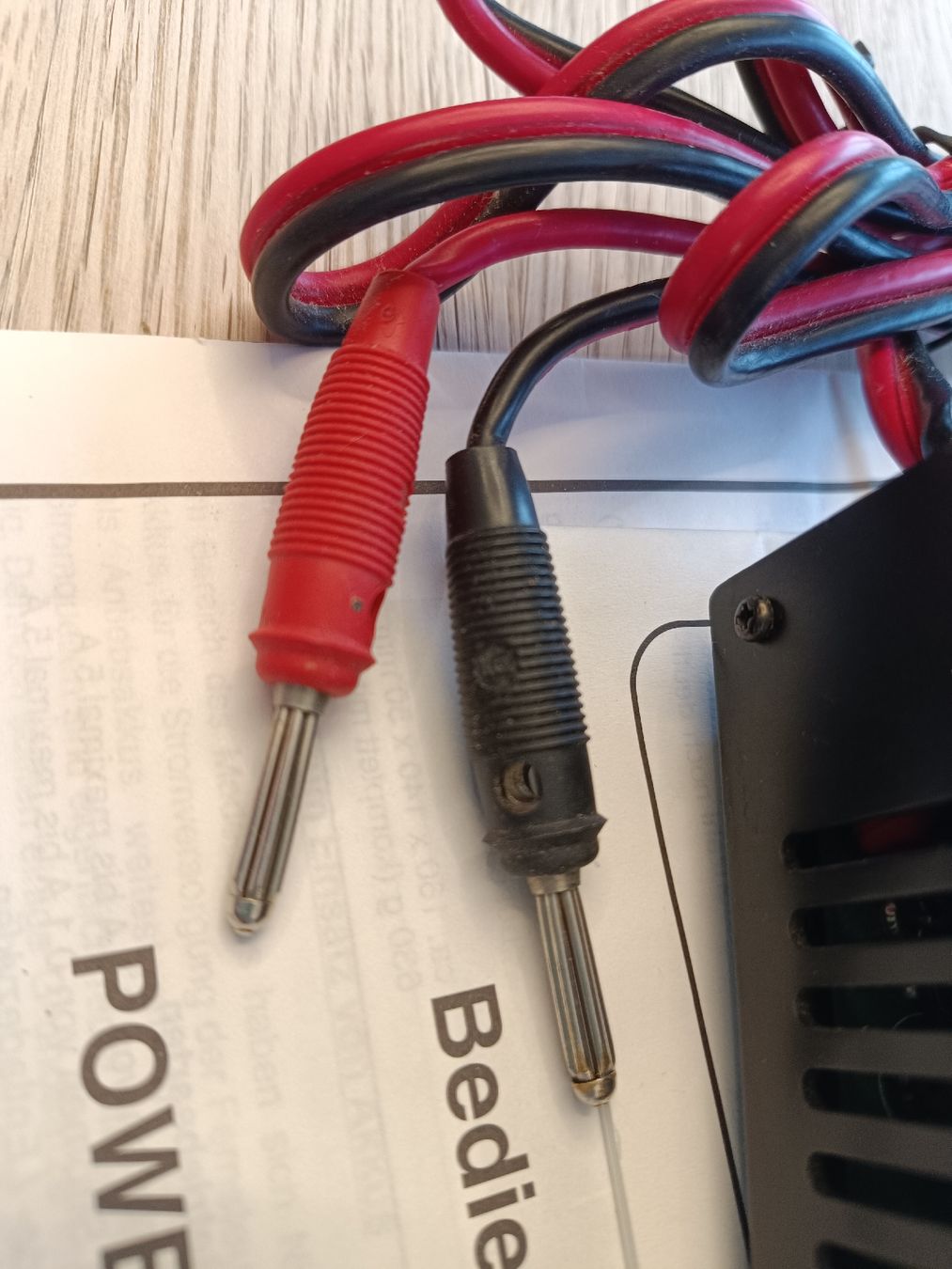 Robbe Batterie, Caricabatterie & Alimentatori: Robbe Power Peak Infinity 2 Ladegerät – Usato da Urnäsch venduto da h5T4 8