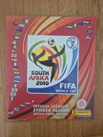 Panini WM 2010 Fussball Album fast komplett