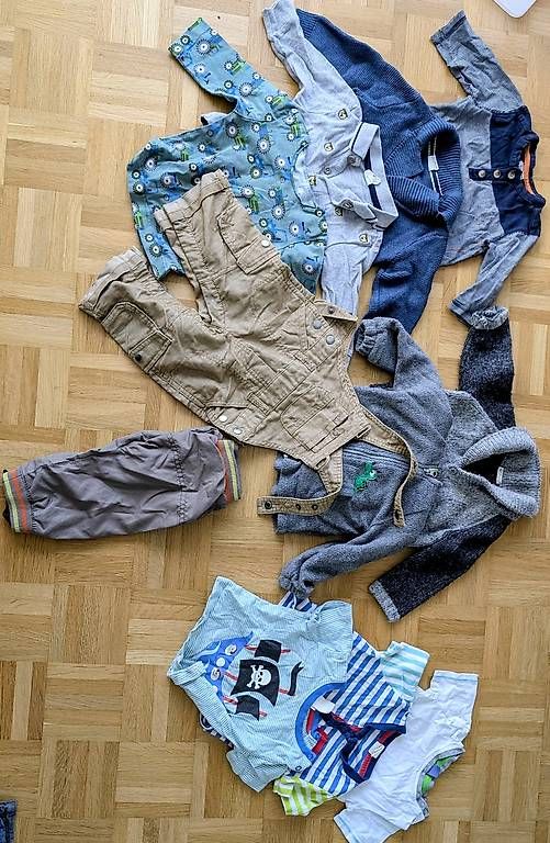 Lotti & Set di vestiti: Kleiderpaket Grösse 68 – Usato da Köniz venduto da Smokie26