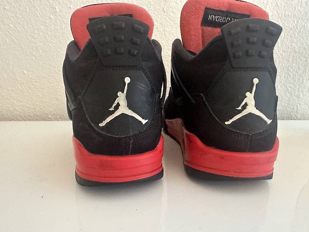Jordan Scarpe da uomo: ORIGINAL! JORDAN 4 Retro Red Thunder. Gr. 40.5.Porto gratis! – Usato da Flawil venduto da mar_9chb 2