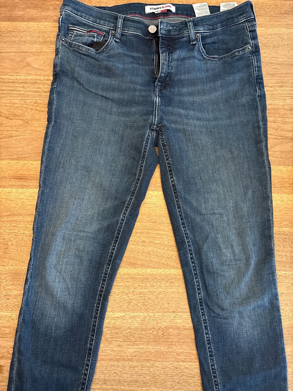 Tommy Hilfiger Jeans: Tommy Jeans Grösse 29/30 – Usato da Weesen venduto da D0101D 2
