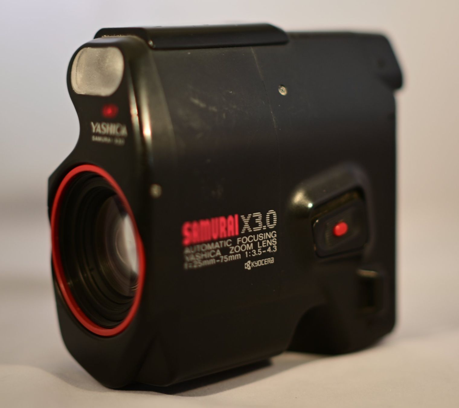 Yashica Fotocamera: Yashica Samurai – Usato da Uster venduto da Stoessda 1