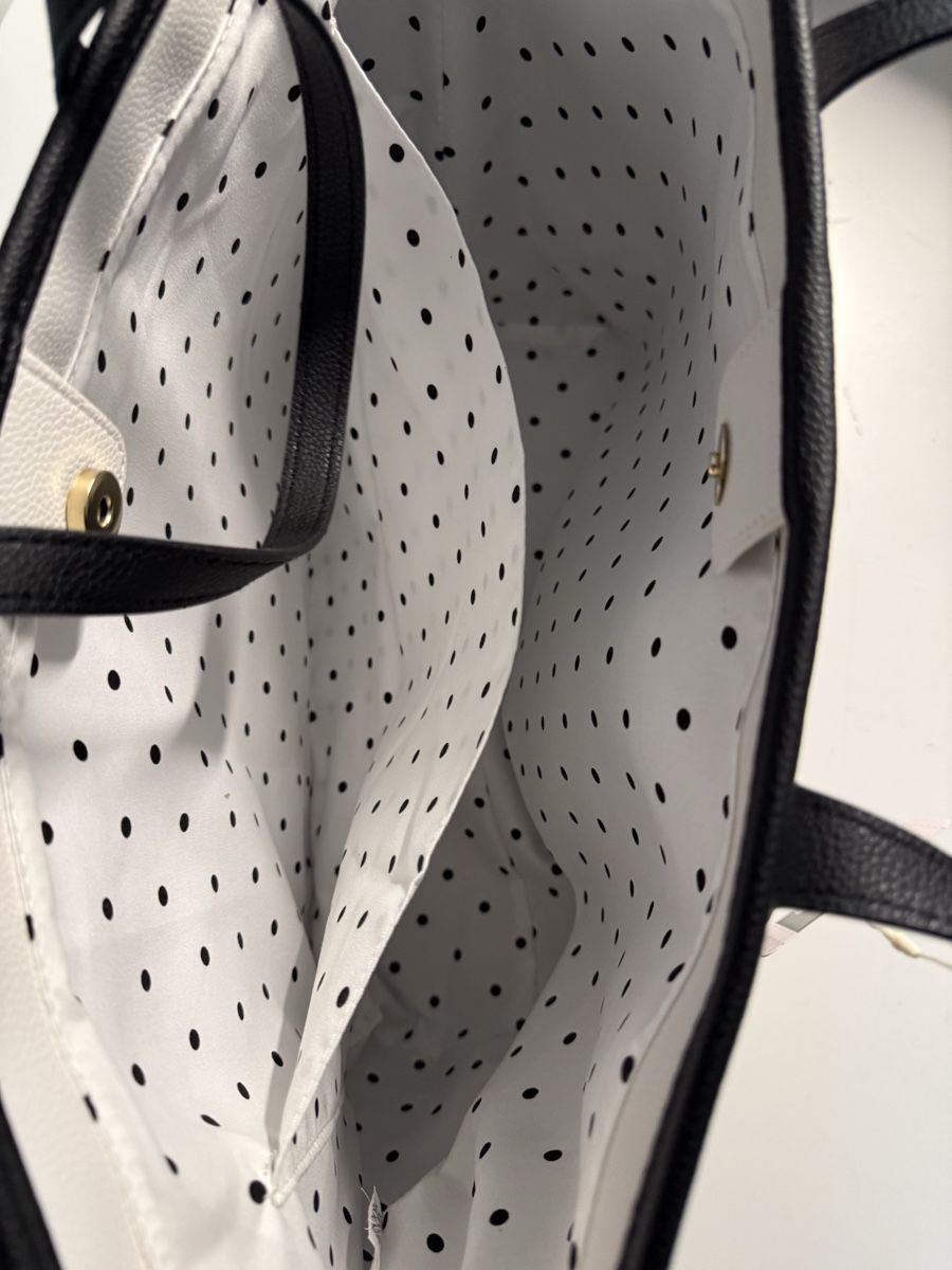 Disney Borse da donna: Mickey Mouse Tasche - Neu mit Etikett! – Nuovo e nell'imballaggio originale da BASEL venduto da zum_schneugge 3