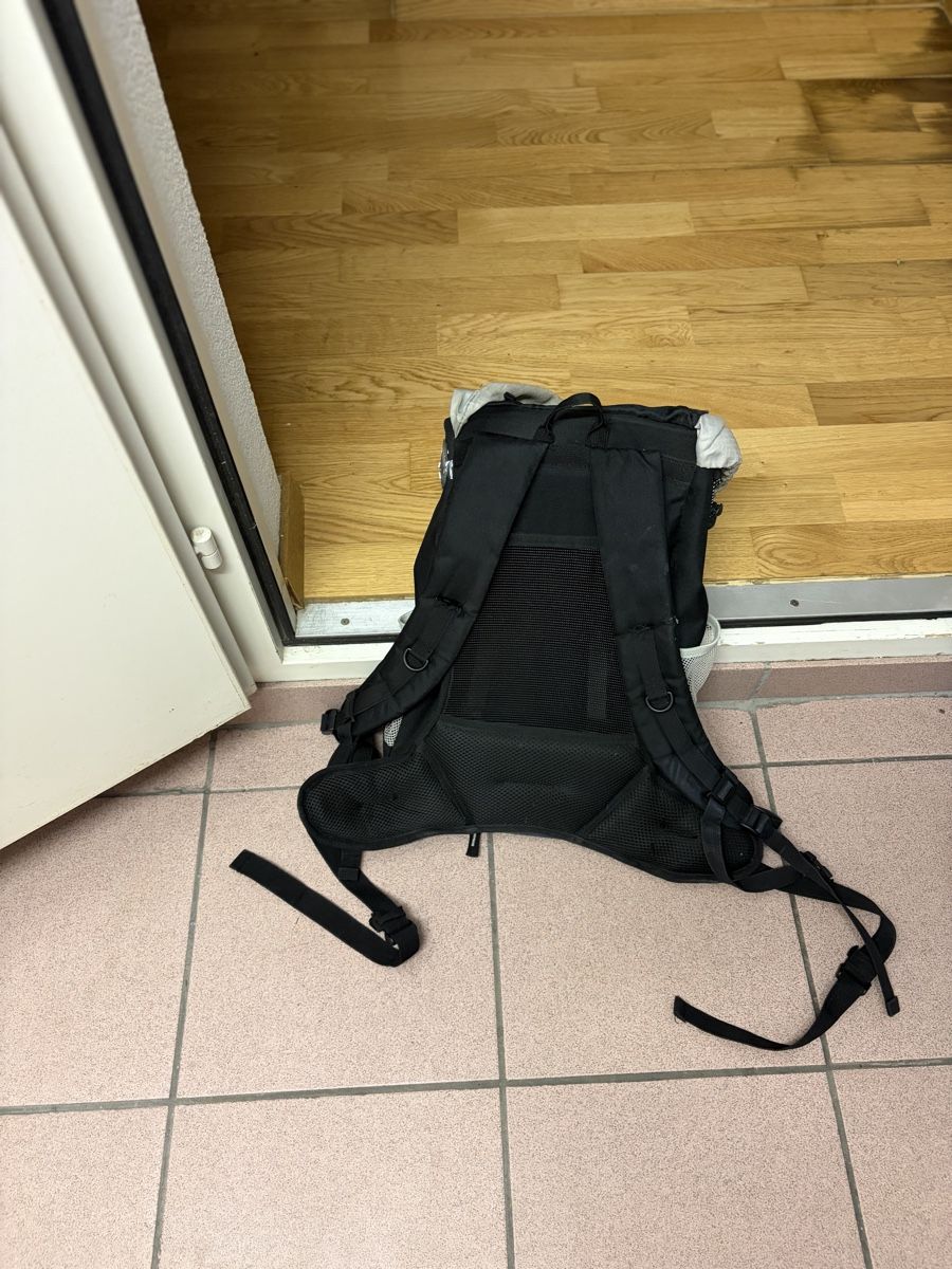 Sacs à dos: Tages Rucksack Crane schwarz/grau gebraucht – D'occasion à Kirchberg BE par yno_28cs 3