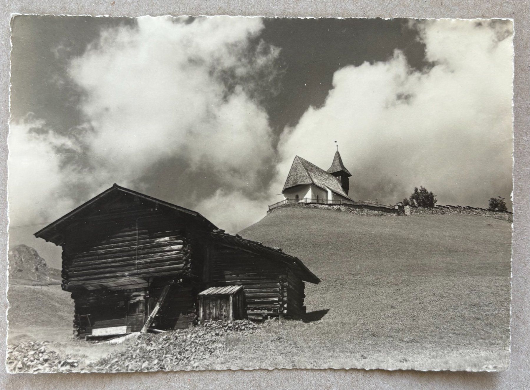 Cartoline postali: AROSA BERGKIRCHLI – Usato da Ostermundigen venduto da Wyatt-Earp