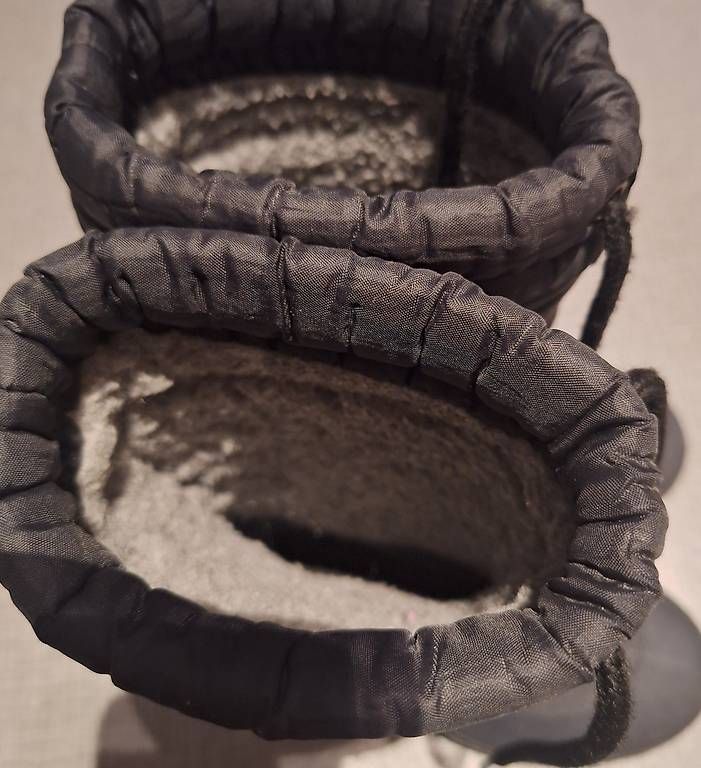 Scarpe per ragazzi: Gefütterte Stiefel Gr 27 – Usato da Winterthur venduto da ste_5ncm 1