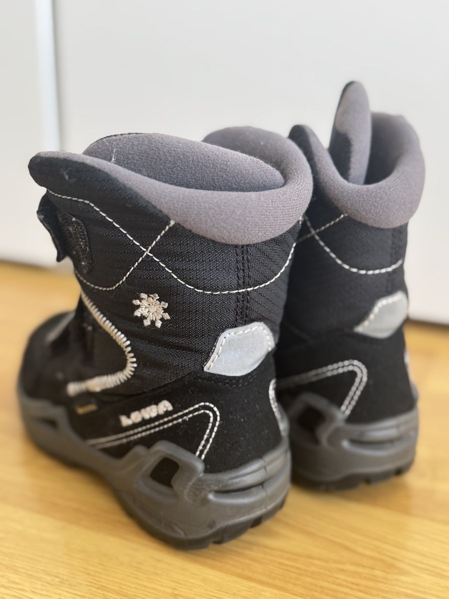 Lowa Scarpe per ragazzi: LOWA Kinderschuhe, Grösse 27 – Usato da Zuchwil venduto da AleskaS 2