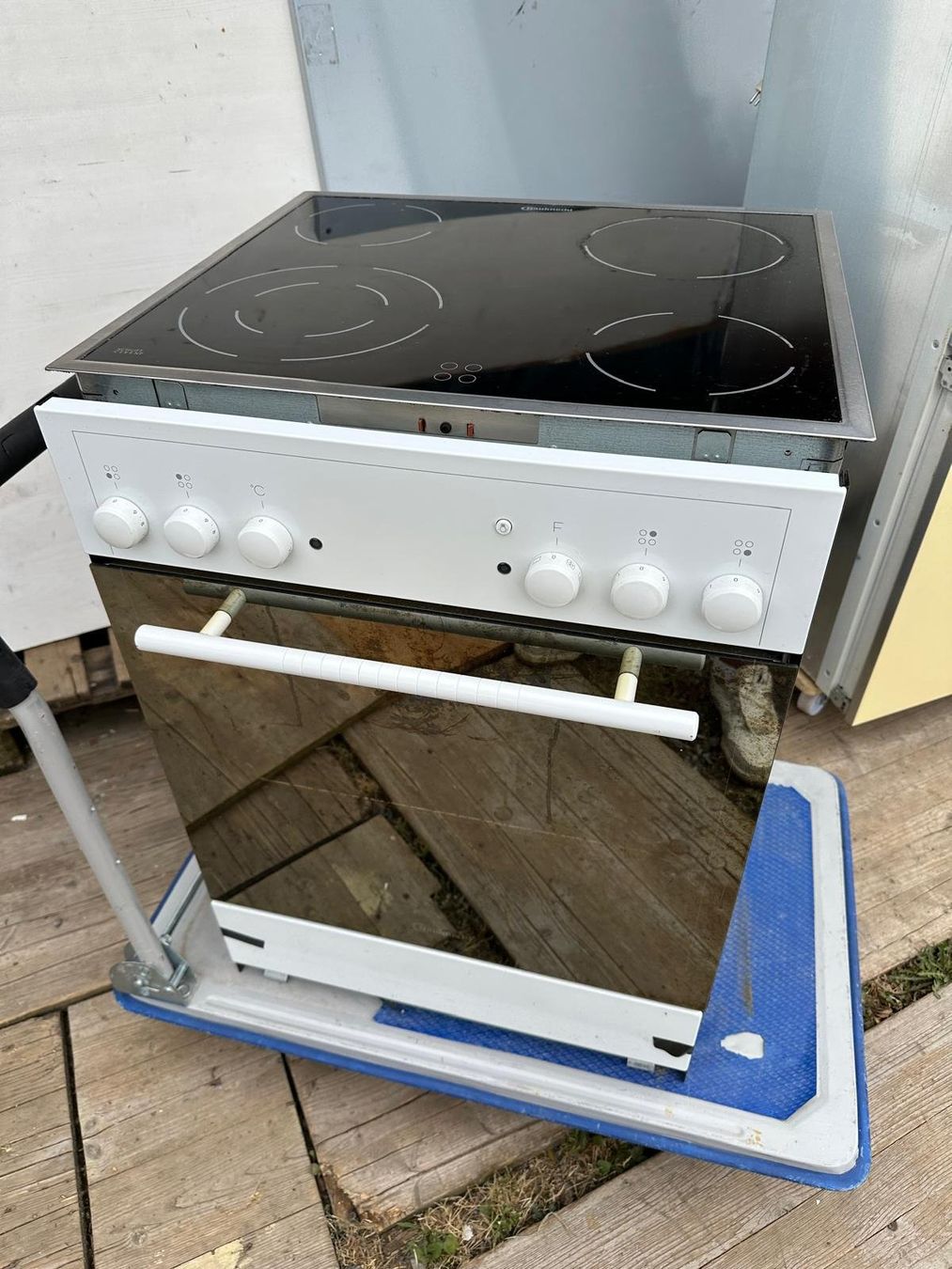 Bauknecht Fours: Backofen mit Glaskeramik Bauknecht – D'occasion à Spreitenbach par Space_X