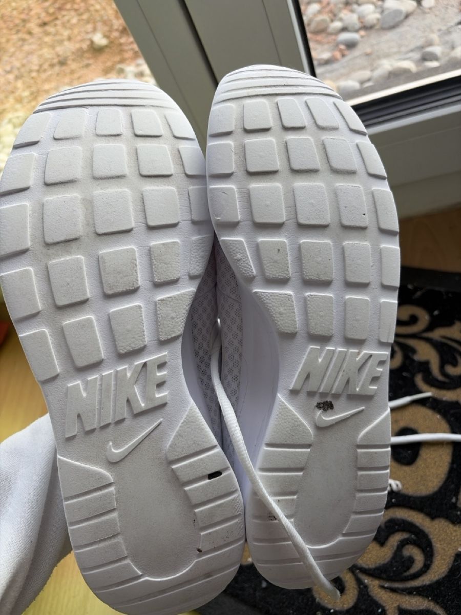 Nike Herrenschuhe: Nike Sneaker weiss Grösse 41 gebraucht  – Gebraucht aus Opfershofen TG von dan_nxk8 4