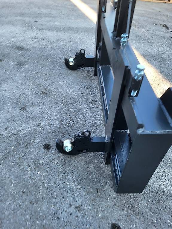 Weidemann Caricatori: Adapter Weidemann Alt / 3 Punkt – Nuovo e nell'imballaggio originale da Giswil venduto da Hans83 1
