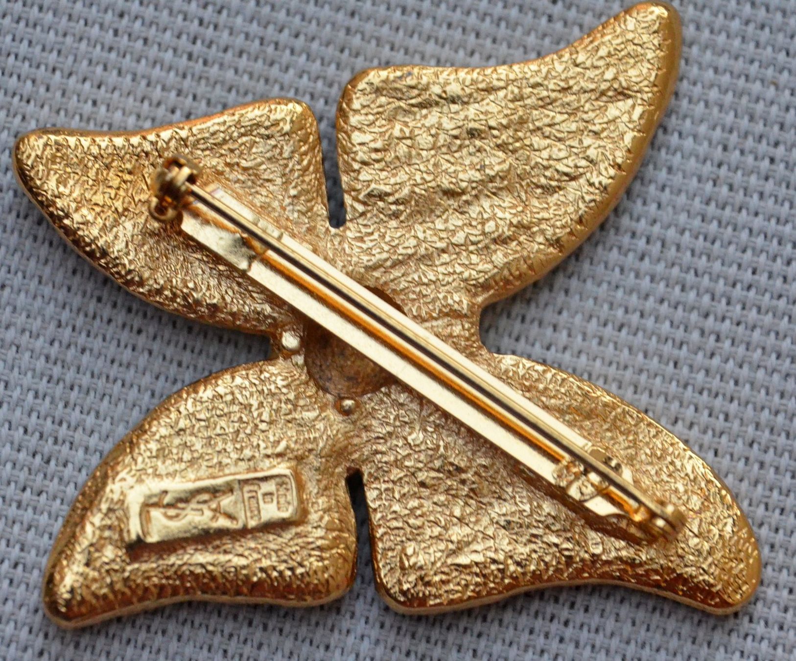 Saint Laurent Spille & Fermagli: Yves Saint Laurent Brosche / Broche – Usato da Collonges venduto da Auganien 6