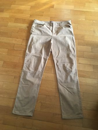 Karamellbraune Jeans, angenehmer Stoff, Manor, Grösse 42