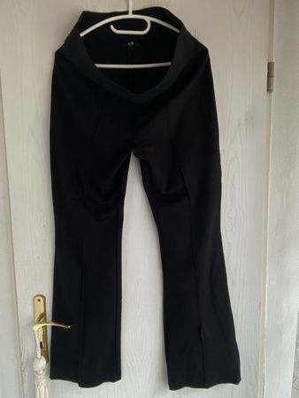 Hose schwarz Gr 42 C&A neu