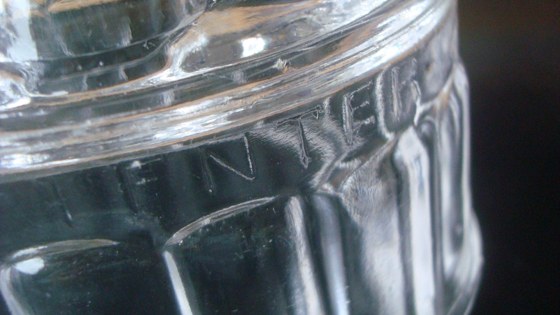 Elettrodomestici da cucina: Alte englische Sülze-Glasform Sutherland Brawn – Usato da Münchenstein venduto da Pesci6 3