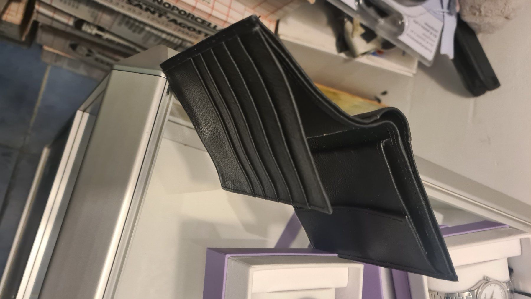 Brieftaschen: Echt Lederportemonnaie Classic Super Aktion – Neu und originalverpackt aus Balsthal von redcarpet 5