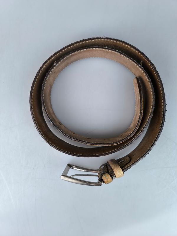 Ceintures: Gürtel Leder – D'occasion à Rüti ZH par Restwert_Rueti_ZH 1