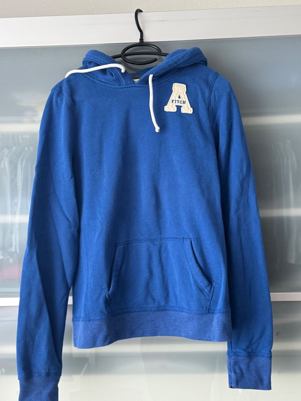 Abercrombie Pullover & Sweatshirts: Blauer old school Abercrombie & Fitch Pullover – Gebraucht aus Uetikon am See von goalgetter02