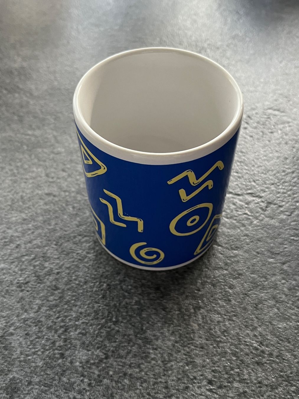 Tazze: Trinktasse, Teetasse in blau – Usato da Kilchberg ZH venduto da Simlife 3