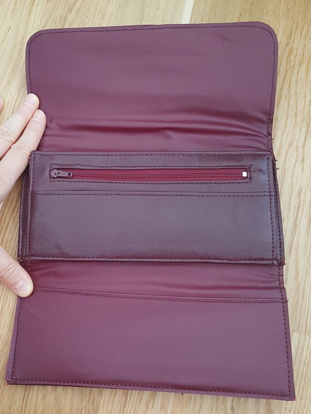 Portafogli: Pochette – Nuovo (secondo la descrizione) da Genève venduto da valmath 3