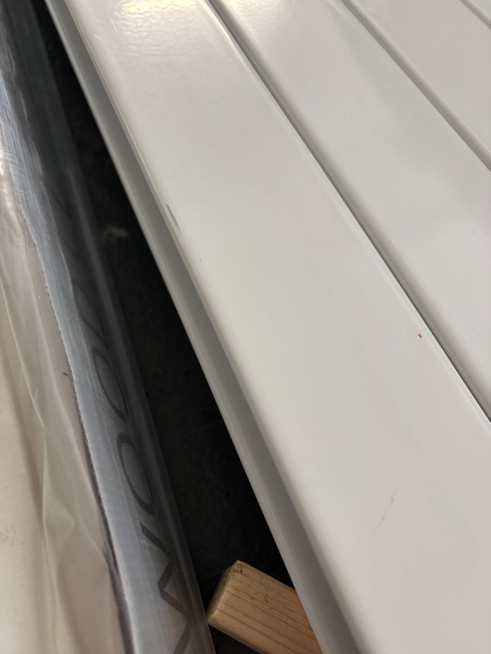 Zehnder Heizgeräte: Radiator Zehnder Nova – Gebraucht aus Rupperswil von Twass 1