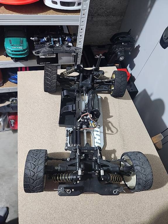 Modellismo RC: Voiture télécommandé Crono RS03 Rally – Usato da Renens VD venduto da aligrapefruit 1