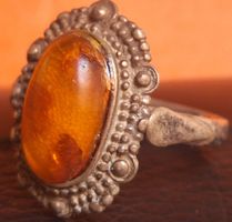 Bague ancienne ambre veritable
