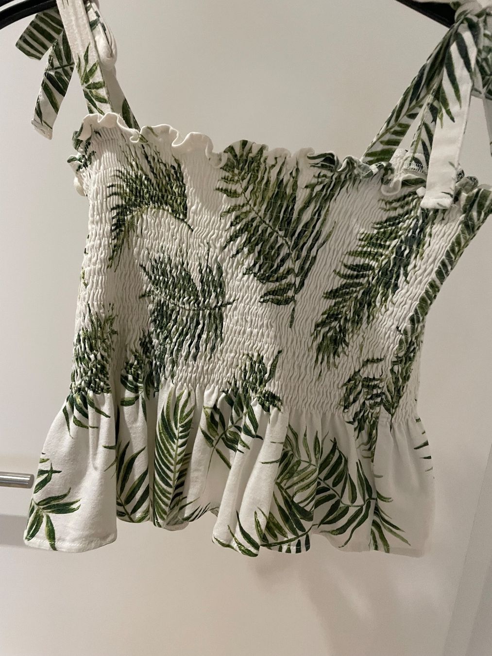 H&M Top: Top - H&M – Nuovo (secondo la descrizione) da La Chaux-de-Fonds venduto da 19_po 3