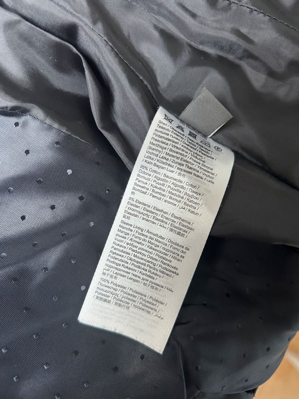 Esprit Completi & Tailleur: Esprit Blazer, Top Zustand, Gr. 32, dunkelblau – Nuovo (secondo la descrizione) da Luzern venduto da mhbob 4