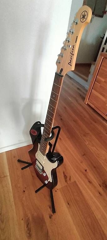 Musikinstrumente: E-Gitarre Yamaha Pacifica  112V – Gebraucht aus Steinach von Tsgweh 5