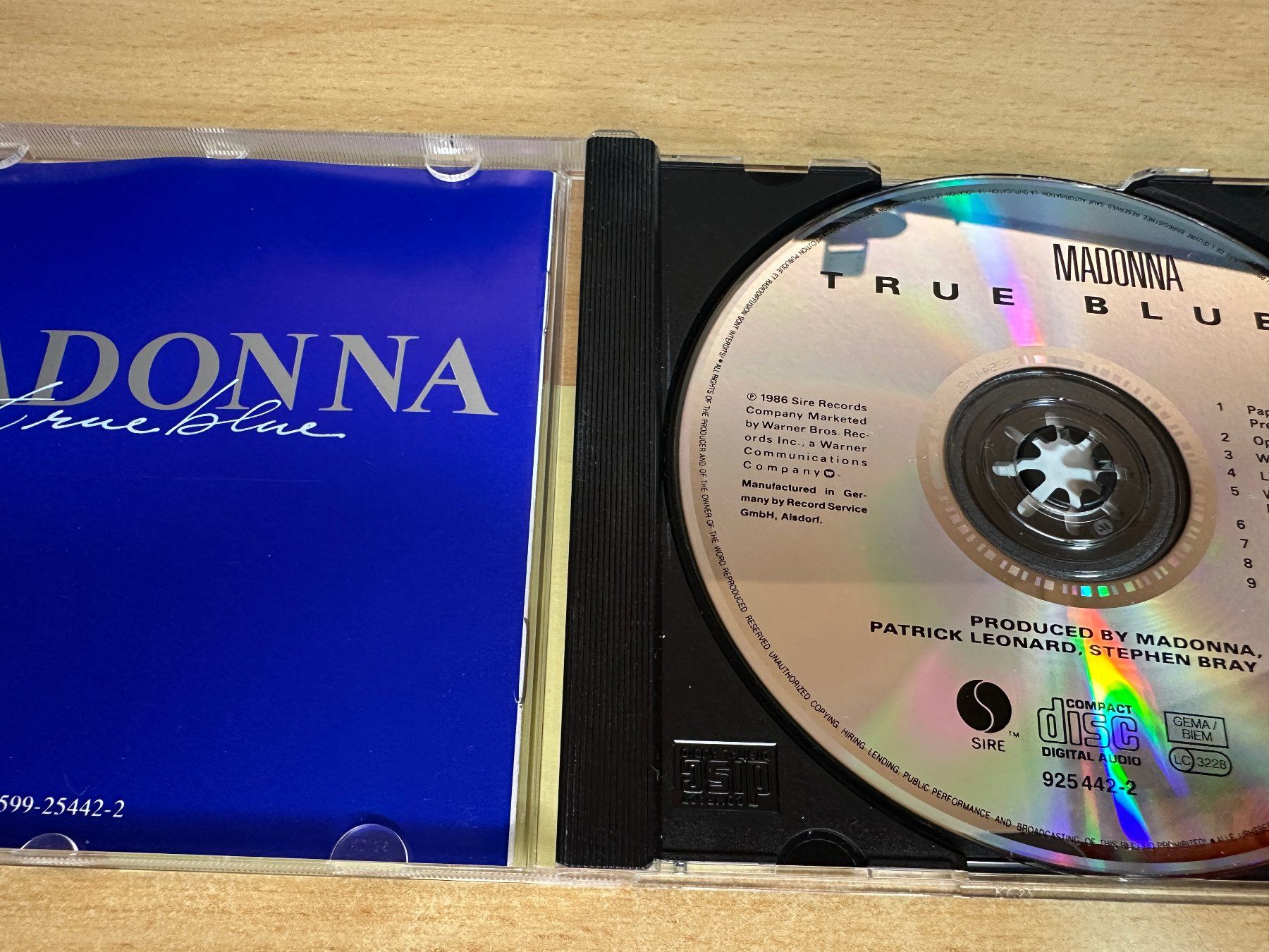 CD: B7 Madonna – True Blue – Usato da Rikon im Tösstal venduto da Alpenmutz 2
