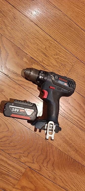 Trapani: Bosch professionnel visseuse perceuse  – Usato da Montreux venduto da rao_r66l
