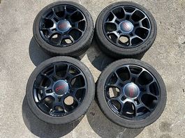 Jeu de 4 jantes originales Fiat 500 aluminium avec pneus été