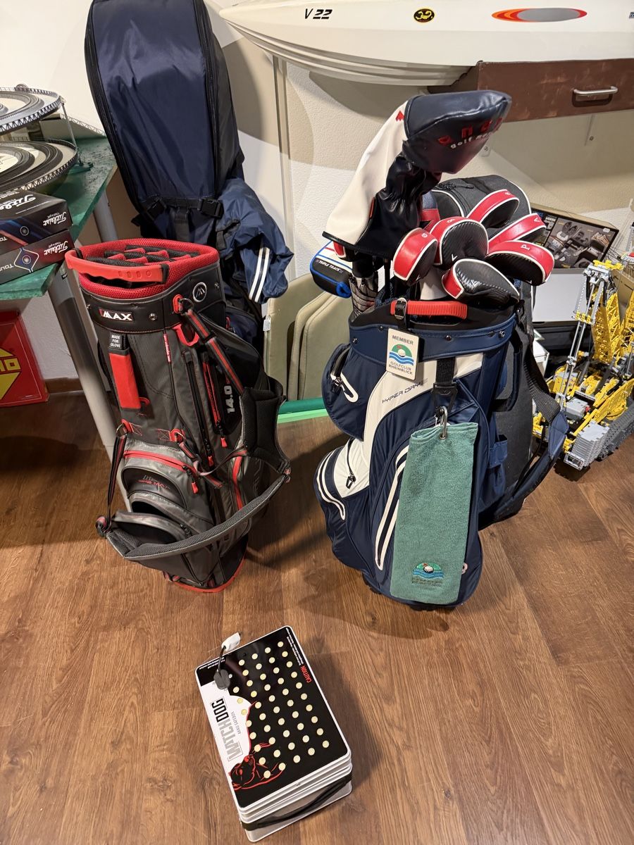 Mazze & Set: Golf Schläger+ 2 Caddies+ Flat CAT wagen – Usato da Zollikon venduto da Ricou6
