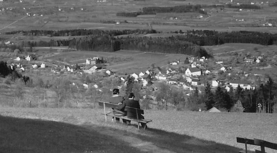 Cartoline postali: Egg vom Pfannenstiel – Usato da Bichelsee venduto da Gloeckner