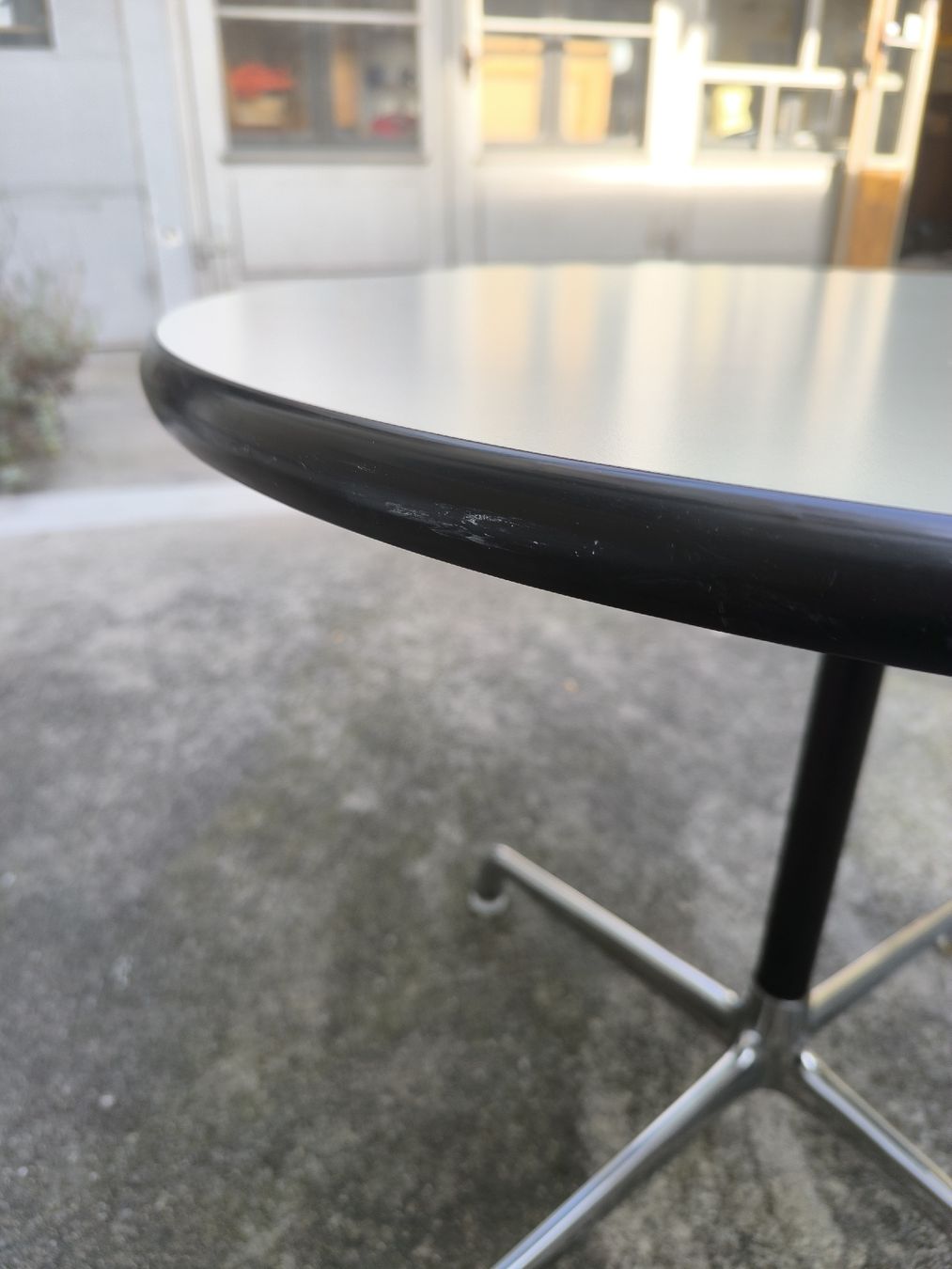 Tische: Eames Tisch Hermann Miller – Gebraucht aus Basel von Patts_Lampenfieber 2