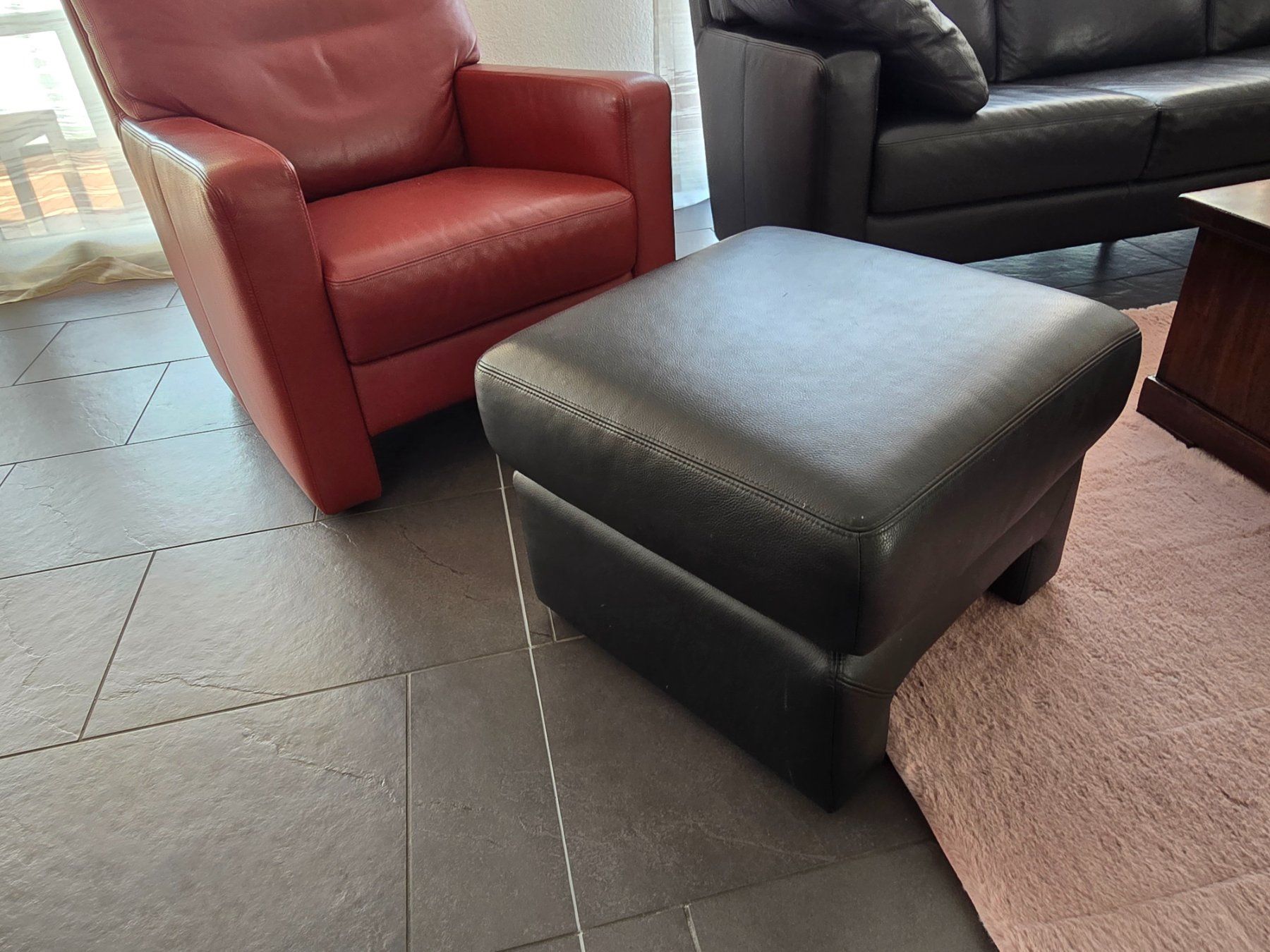 Divani: Ledersofa 3er/2er/Sessel und Höcker – Usato da Au SG venduto da Baumnuss 5