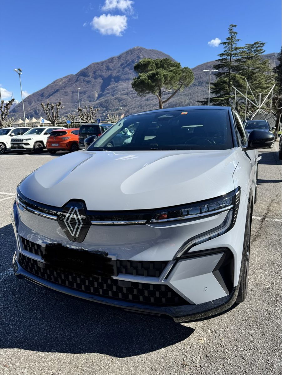 Renault Automobili: Auto Renault Megane E-Tech elettrica  – Usato da Melide venduto da GiovanniBortolozzo 2