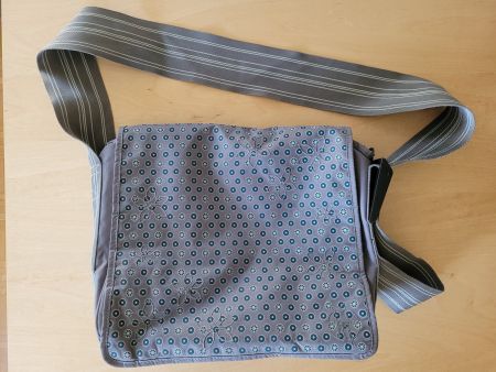 Wickeltasche Lässig grau