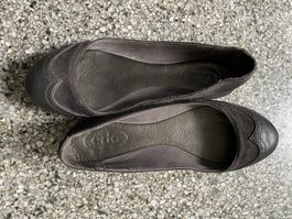 edc by Esprit Damen Ballerinas aus Leder, Gr. 39