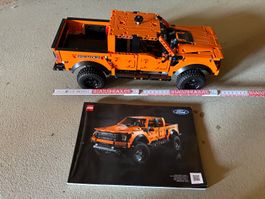 LEGO Technic 42126  Ford F-150 Raptor