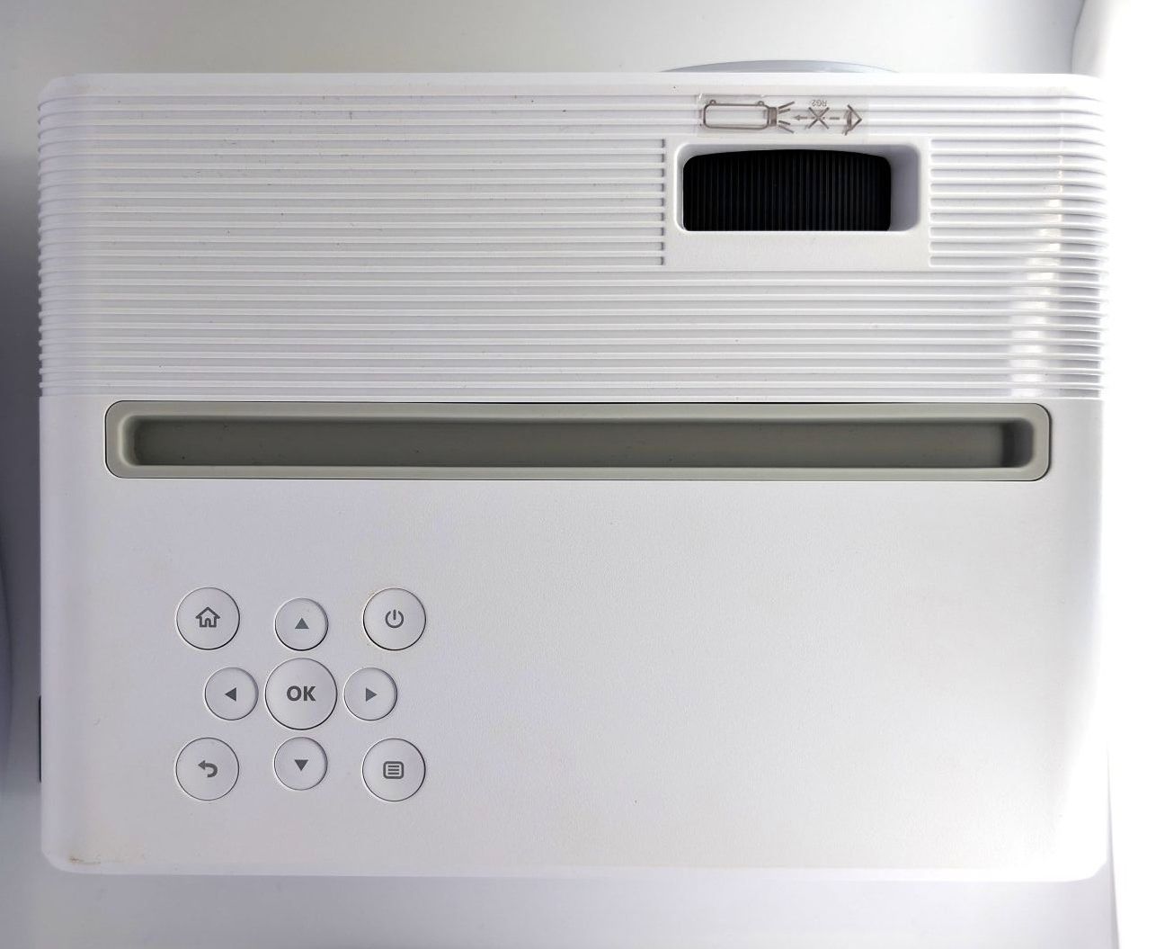 Acer Videoprojektoren: Beamer Acer AOpen Fire legend QF12 – Gebraucht aus Uitikon Waldegg von Biohof 1