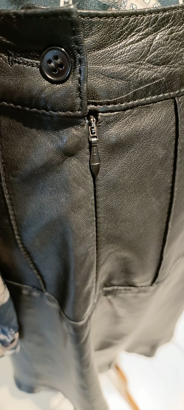 Marc Cain Röcke: marccain Leder Rock Gr.38 – Gebraucht aus Zollikofen von Proseco 5