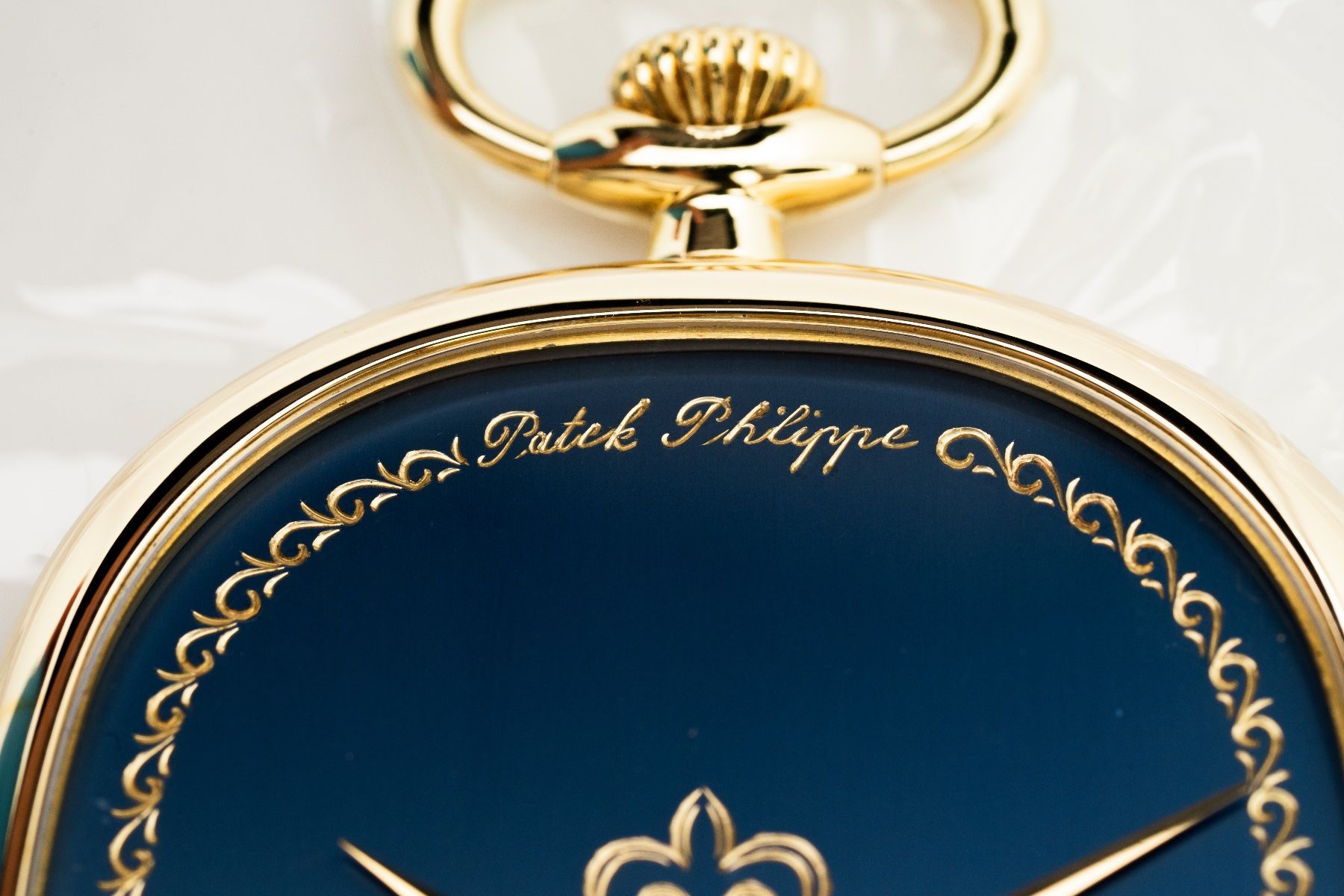 Patek Philippe Orologi: Patek Philippe Ellipse pocket watch double signed Gübelin – Nuovo (secondo la descrizione) da Genève venduto da aspaklariacollection 4