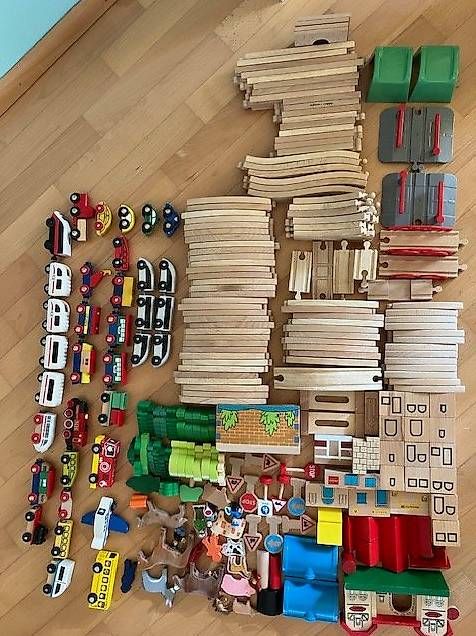 Giocattoli: Grosses BRIO Holzeisenbahn-Set – Usato da Reinach BL venduto da pko_2wgr