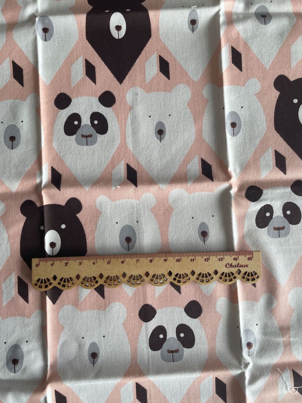 Tissus: Fat quarter/Coupon patchwork-couture Ours et Panda – Neuf avec emballage d'origine à Gland par san_xz5j 2