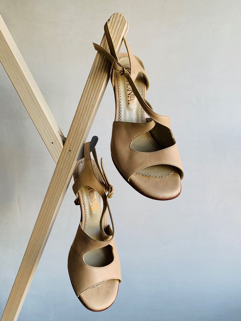 Scarpe da donna: Tango Schuhe Munay, Neu! – Nuovo (secondo la descrizione) da Basel venduto da pra_cb6z 1